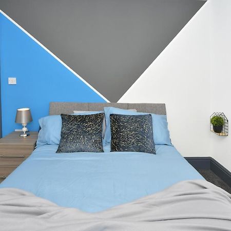 Townhouse @ Chiltern Place Newcastle Under Lyme Silverdale  Eksteriør bilde